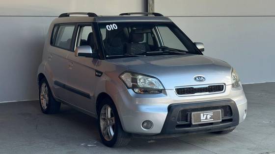 KIA SOUL 1.6 EX 16V FLEX 4P MANUAL KIA SOUL 1.6 EX 16V FLEX 4P MANUAL